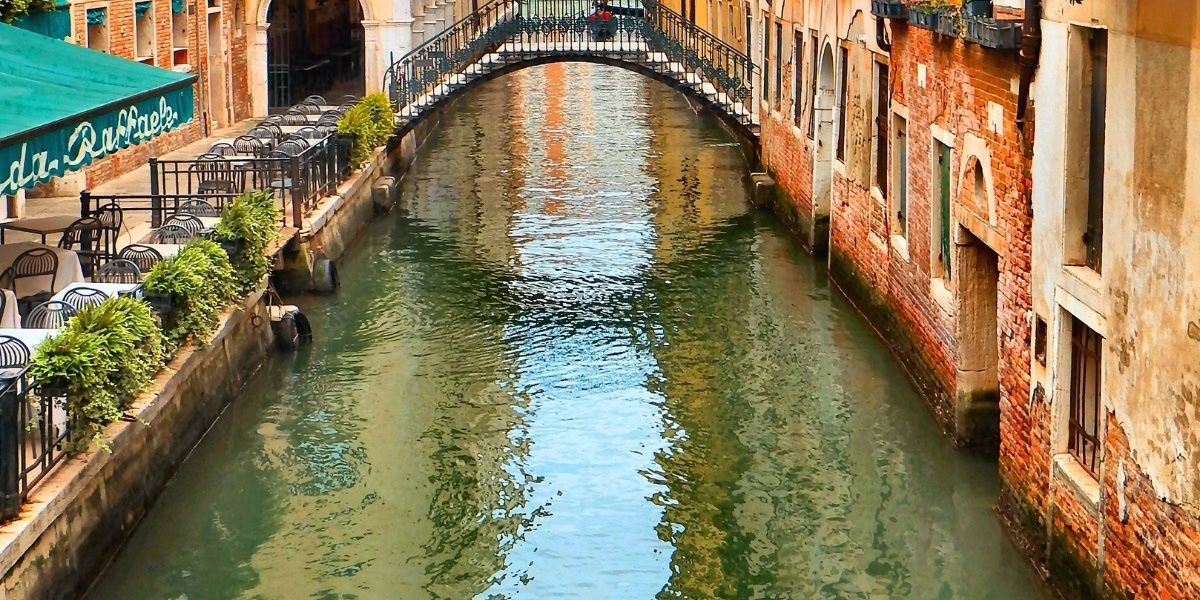 Sunset cruise through Venice lagoon by private boat